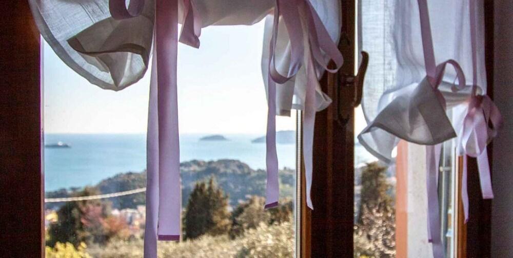 La Camelia Bianca B&B Lerici Buitenkant foto
